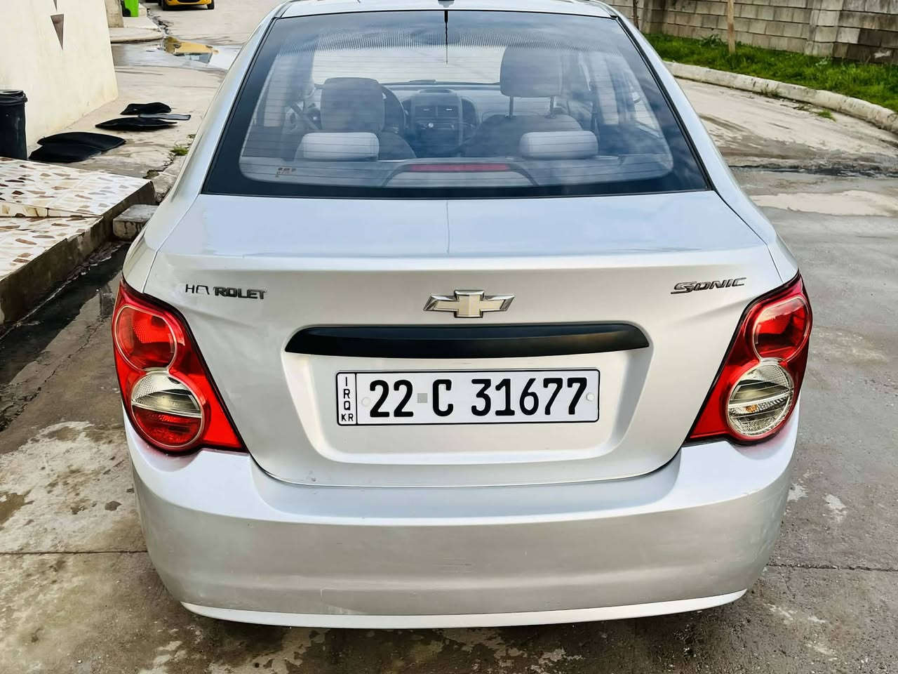 سلام عليكم للبيع او مراوس  سيارة سونيك 2012 بيها صبغ شوية بل جاملغ الخلفي رقم اربيل السيارة جاهزة من جميع النواحي السعر 62 للتواصل ***********
