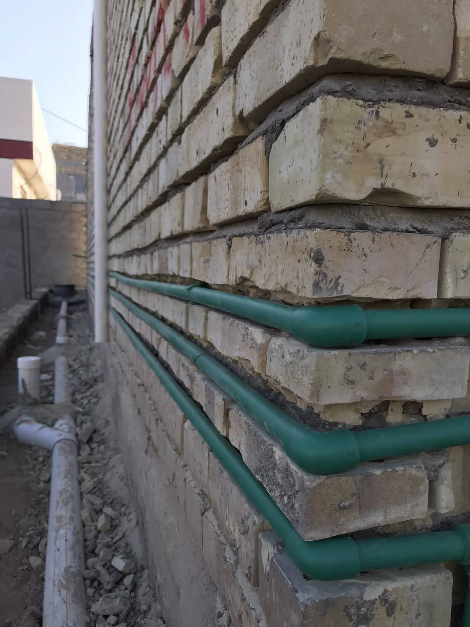 �💧 راحة بيتك تبدأ من منظومة ماء صحيحة
مو كل صيانة تعني حل… إحنا نقدّم حلول مهنية تدوم ✔️

نوفّر صيانة وتأسيس منظومات الماء المنزلية باحترافية عالية تشمل:
✅ معالجة ضعف الضغط
✅ تنظيم وصيانة الشبكات الداخلية
✅ تأسيسات مائية حديثة
✅ تشخيص دقيق للمشاكل
✅ شغل نظيف ونتائج مضمونة
✅ صيانة الغسالات الأوتوماتيك والعادي

نركّز على المنظومة المائية المنزلية والتأسيسات
لأن الأساس الصحيح هو سرّ الراحة الدائمة 💪

📍 خدمة موقعيّة – نوصلك لباب بيتك
📞 واتساب: ***********

🔔 تابعوا صفحة المركز الهندسي
لخدمات مائية موثوقة وشغل يعتمد عليه 🤍
📌 https://www.facebook.com/share/1hhd65cXqE/?mibextid=wwXIfr
