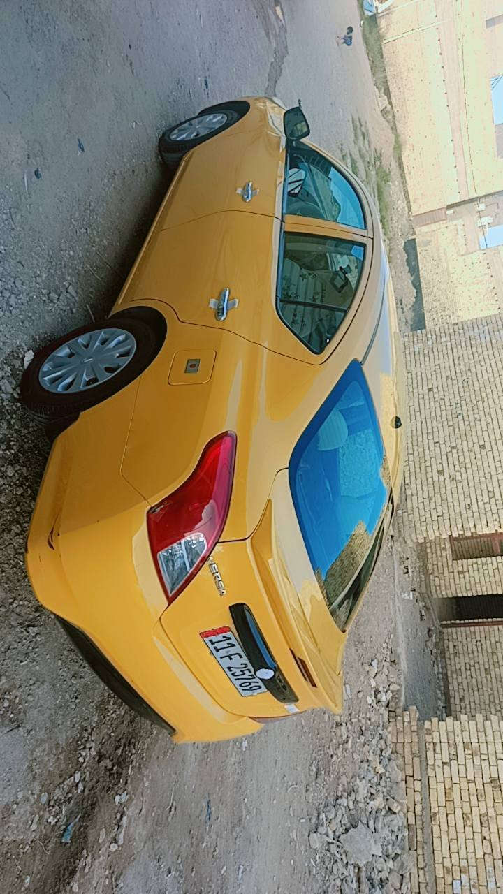 فيرسا جاهزه محرك كير تبريد مكفول مصفره هيئة وغرامات بأسمي السعر ٩٠$ وبيه مجال للاتصال *********** مكان السيارة كوت

