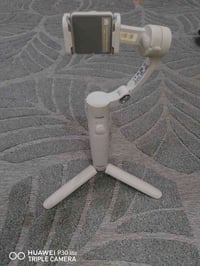 من شركة ( QAML ) نوع M2 اخو الجديد نضيف بس مفتوح من الكارتونة  شحن USB...