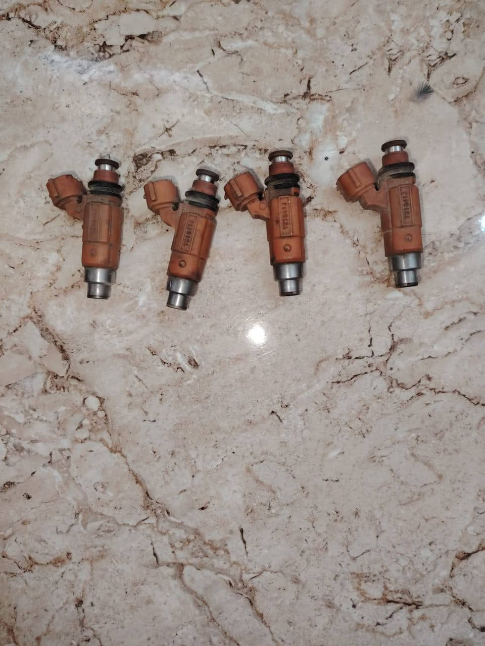 السلام عليكم
غراض لانسر بومه للبيع
كلمن و سعره
المكان بغداد
اتصال واتساب ***********
