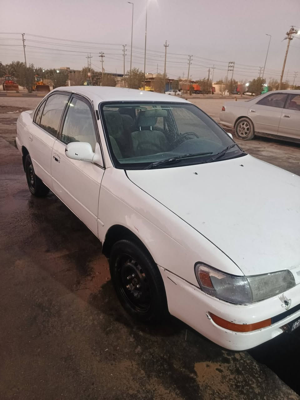 كورلا 91 مكينه وكير مكفول ما بيهه ضربه سنويه ل28 بسم ولد بلبصره حداديه نص تبريدهه عوزه بس كمبريسر
السعر 52 
مكان السيارة في الزبير
غير متواجد علفيس الاتصال ***********
معارض الزبير لبيع وشراء السيارات 🇾🇪 معارض البصره المركزيه لبيع السيارات
