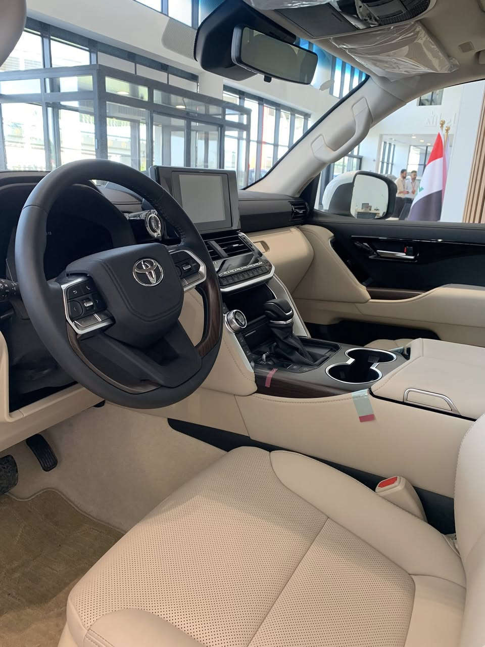لاندكروزر GXR limited s  زيرو موديل 26
وكالة ضمان وصيانات مجانية
للأستفسار ***********
