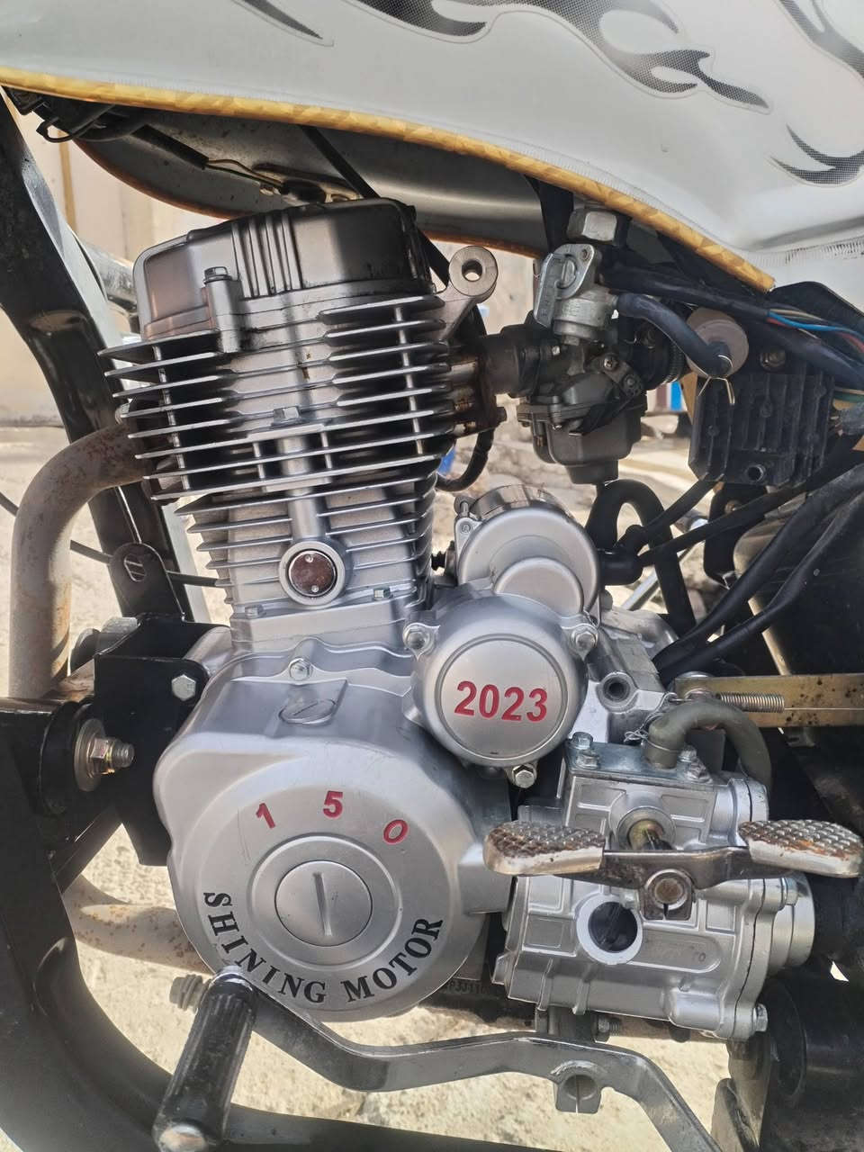 سلام عليكم ستوته جامباوا لبيع موديل2023منفيس محرك شاصي شرط ويرمنيه كله شغله ستوته شرط جديده محرك كبس سعرمليون650وييه مجال مكان حي القدس رقم*********** بي وتساب
