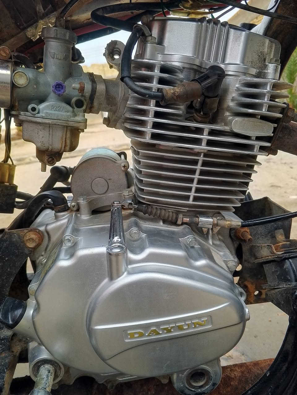 سلام عليكم ستوته للبيع اوراق كامله مديل 12او بديهه21ولباقي كله 25 مكينتهه تفيلس مافيلسه الستوته حلوه او مرتبه مثل ماتشوف بل صوره كدامك مانقصهه شي جاهزه مكاني شطره  سعرهه (((1450))) شراي تعال خاص او انتصل***********
