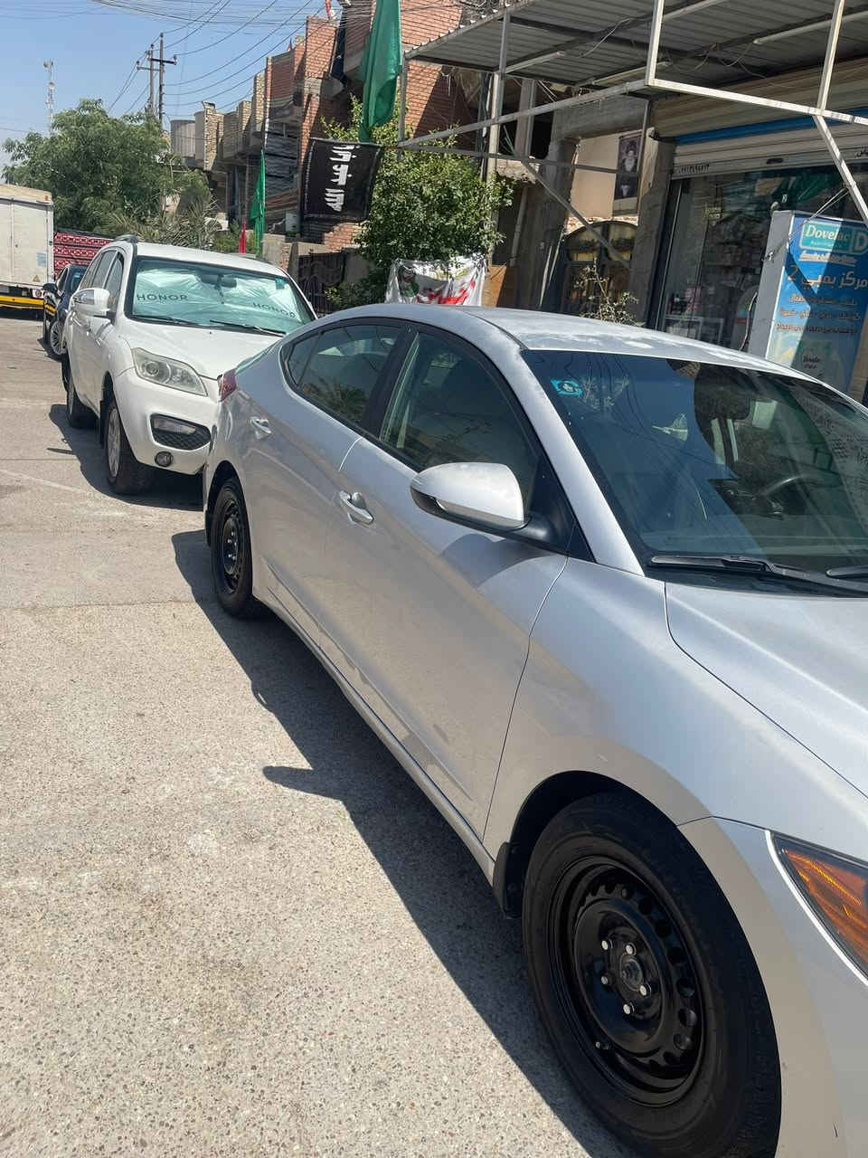 السلام عليكم النتره ٢٠١٧ امريكي دوش مكينه 2000 حادثه بس بنيد مبدل ويرباك مال السايق ومكينه مفتوحه السعر 108وبيه مجال العنوان بغداد البلديات ***********
