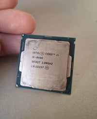 للبيع core i5-8400 50 الف  07807584957