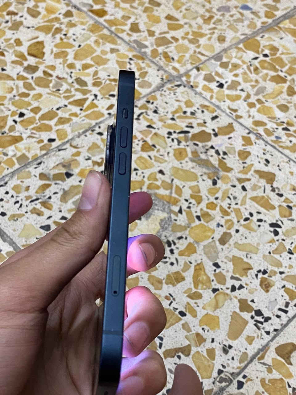 سلام عليكم
ايفون 13 عادي نيلي 

ذاكره 128

بطاريه 90

جهاز كلشي شغال بي✅

جهاز ما طاب صيانه ابد و نظيف ❤️

سعر 430 و بي مجال 🔥

للتواصل /***********

المكان/بغداد❤️✨
