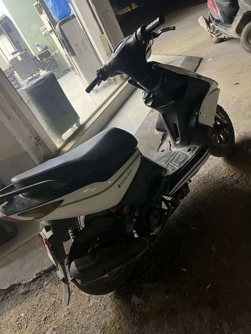 دراجه ماكس للبيع  
بسعر 350 وبيهه مجال 
عنوان بعقوبه الامين /رقم تلفون ***********
