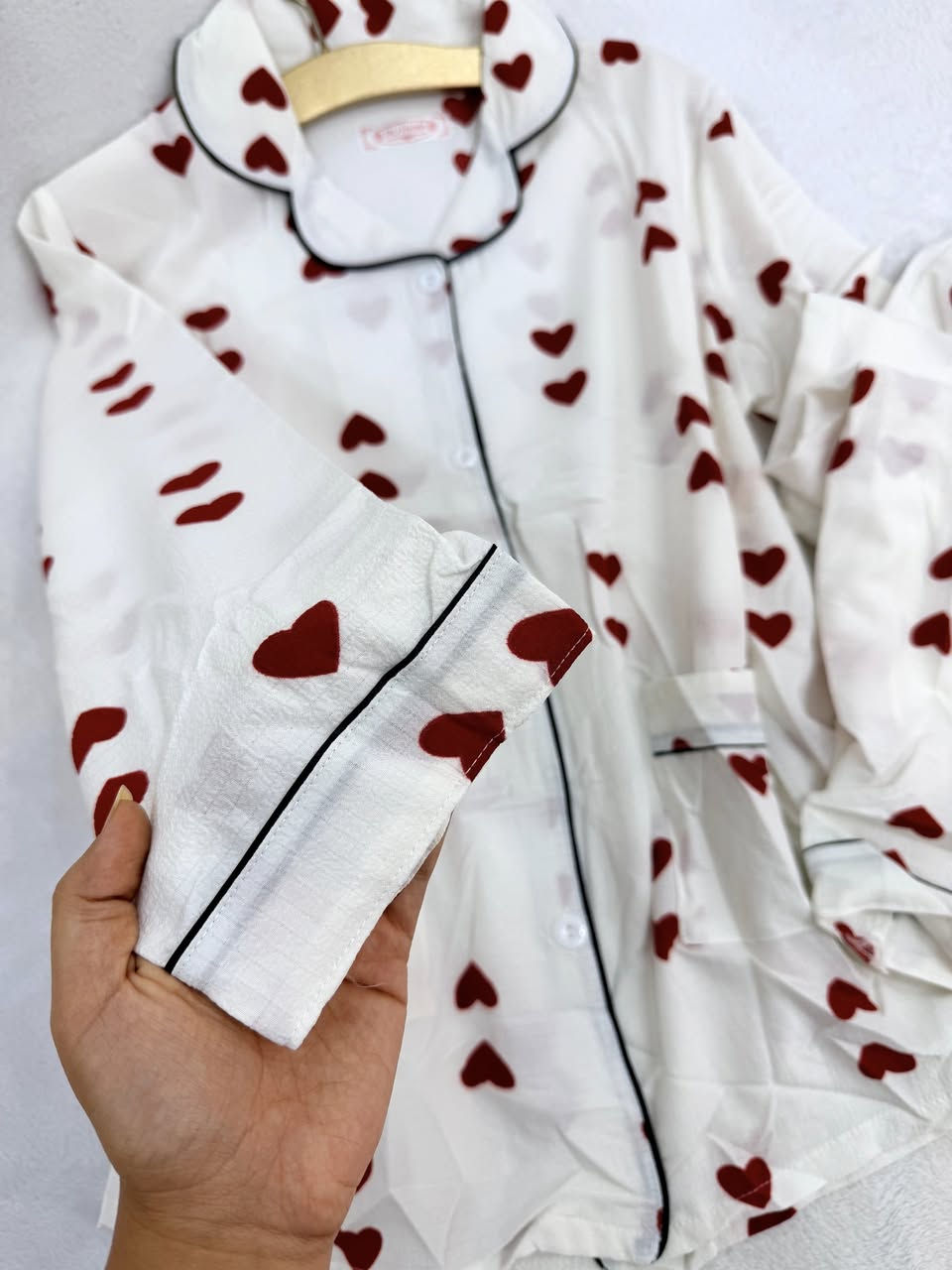 عرض خاص ♥️🖤🤍
تراك قلب وزن ( 40 - 90) كيلو 
متوفر ب3 الوان {الاحمر والابيض_الأبيض واحمر_ الأبيض والاسود}
خامه كريشه درجة اولى
الحجز مفتوح لعيد الحب


**إذا كنت صاحب هذا الإعلان وتريد حذفه لأي سبب، رجاءا أرسل رسالة إلى الدعم الفني**