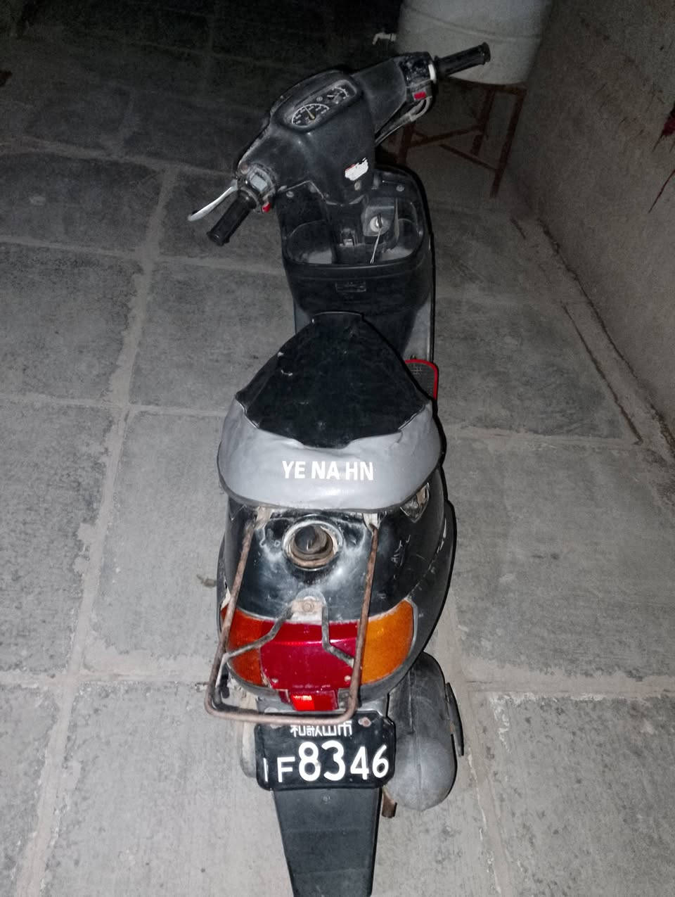 السلام عليكم زعره للبيع محرك مفتوح وعوزهه باتري كهربائيات شغاله امامي وخلفي  والاشاير عوزهن ربط شاصي مكفول مكان چلبيه قرب مدرسه الخلاني سعر 165 وبيهه مجال متواجد فيس


**إذا كنت صاحب هذا الإعلان وتريد حذفه لأي سبب، رجاءا أرسل رسالة إلى الدعم الفني**