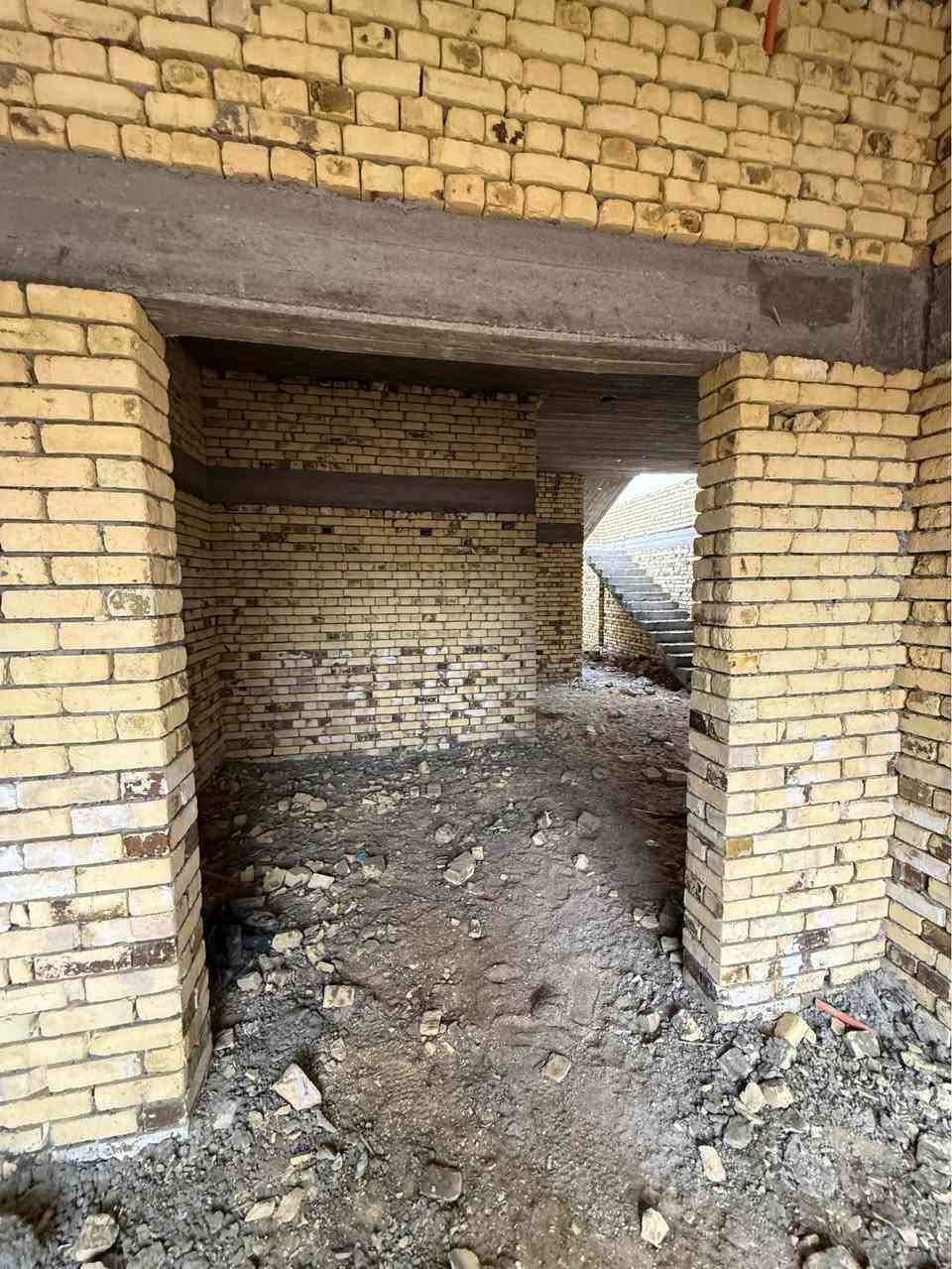 يوجد هياكل مساحه ١٥٠ متر حمدان قرب المركز مدينه سكنيه كافه الخدمات اناره وتبليط وماء واجه٧/٥ نزال ٢٠ بناء طابوك بيهن غرفتين وبيهن غرفه تريد كامل مفتاح تريد ع وضعه هيكل الستفسار الاتصال ٧٧٣٣٦١٩٠١٨
٧٨٧٦٠٢٠٠٥٠ 
والسعر 95 البصرة, العراق


**إذا كنت صاحب هذا الإعلان وتريد حذفه لأي سبب، رجاءا أرسل رسالة إلى الدعم الفني**