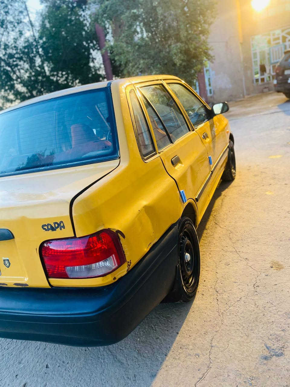 سلام عليكم سايبا موديل 11 رقم بغداد محرك كير شواصي خير من الله غرامه مصفره وهيئه عليه 4 ورقات تنزل من سعره السعر 23 العنوان بغداد النهروان الاستفسار اتصل ع رقم ***********
