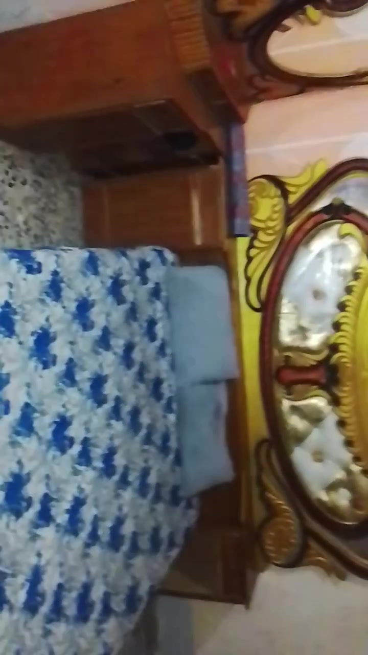 السلام عليكم غرفه اللبيع نضيفه 
مابيها كل ضرر 650وبيها مجال مكاني بغداد *********** تصال ع رقم
