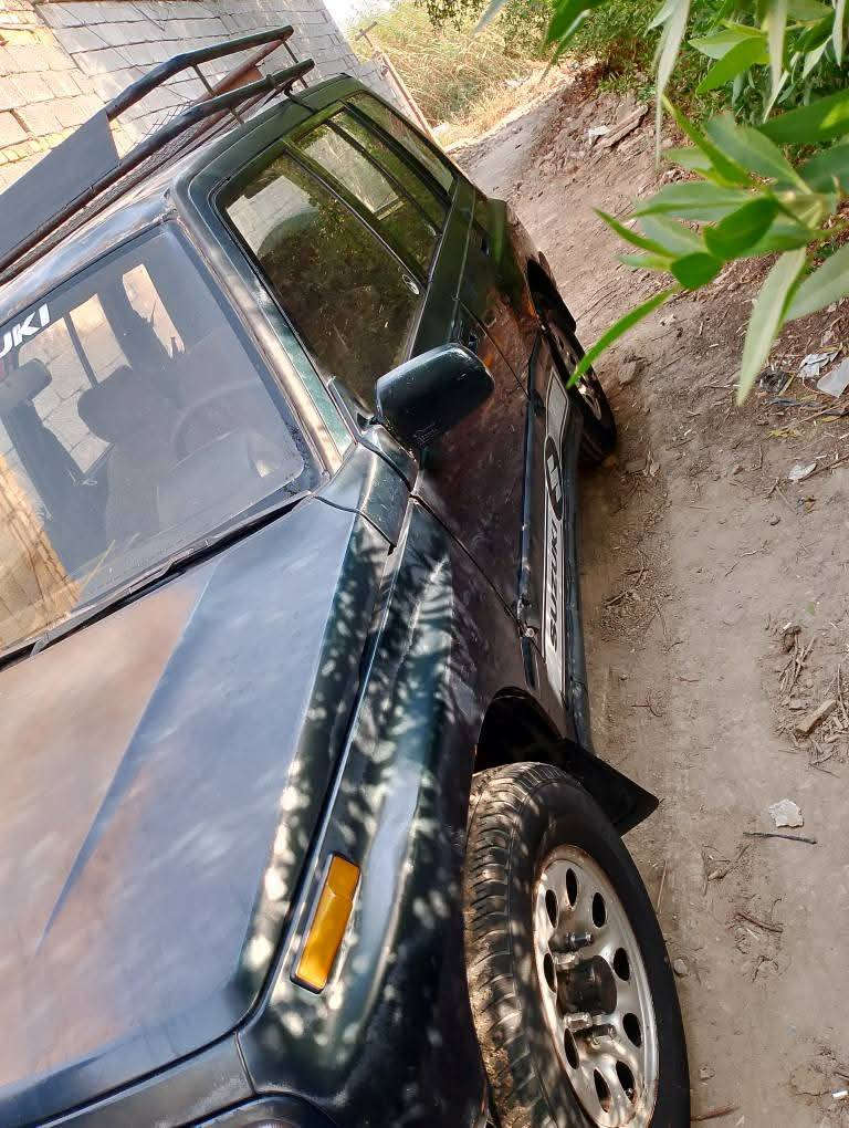 ساسوكي للبيع رقم بصره مشروع وطني مكينه ونجي 4 سلندر راعيه يمي مكان السياره شطره الدوايه 
السعر 33 
لهاتف *********** 
***********
