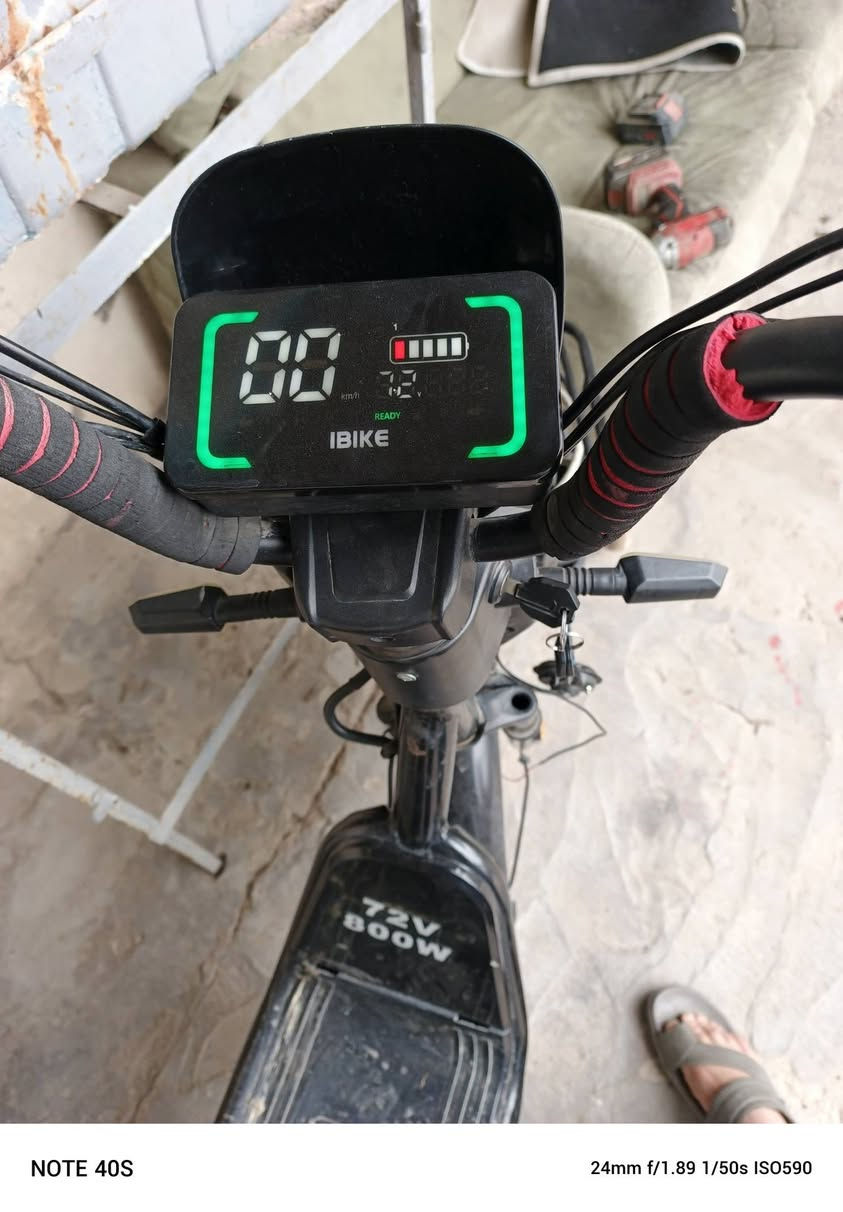 للبيع شغاله كلشي مابيها ٤٠٠ وبيها مجال بغداد العامريه ***********
