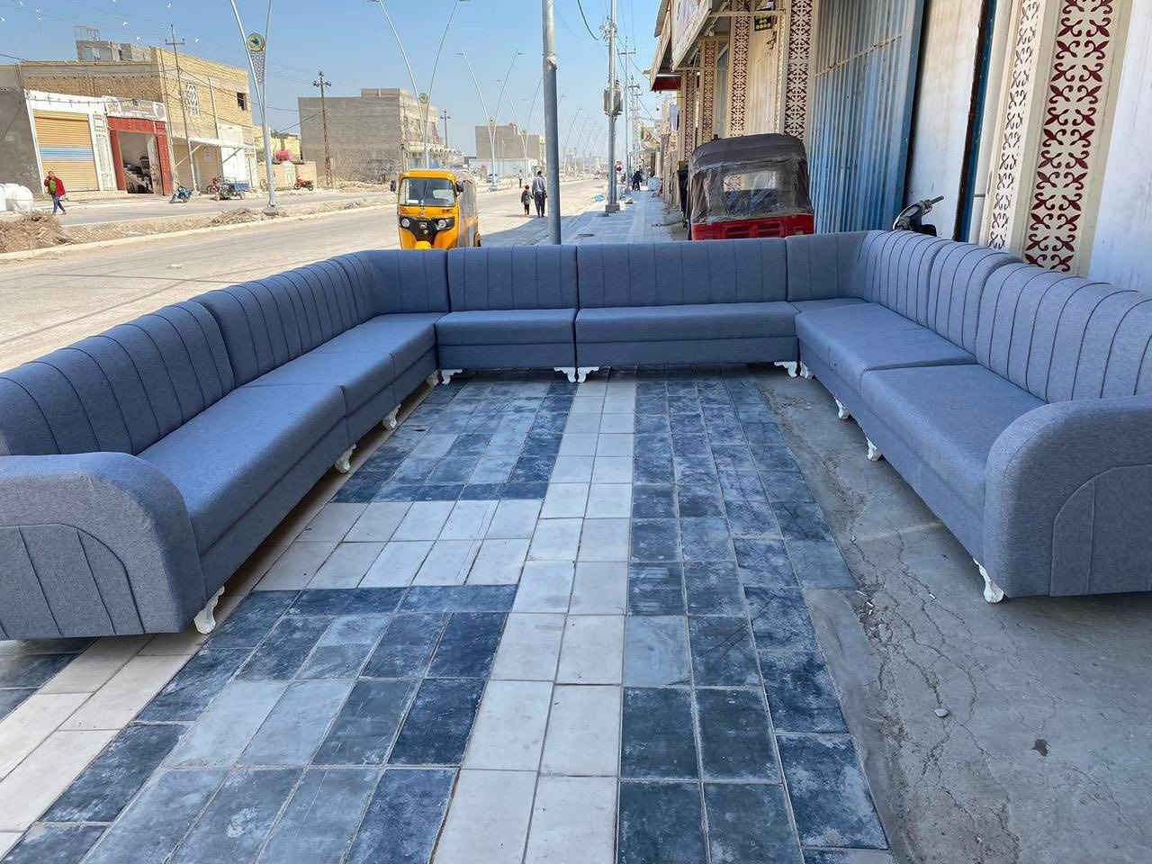 شغل جديد درجه أولى مع الضمان 
تفصال ديوان حسب القياس المطلوب 
الشغل ضمان الخشب والقماش والاسفنج 
الشغل بالنقد وباالتقسيط 
العنوان قضاء الخضر الصوب الكبير شارع مركّز الشرطه 
الاستفسار ***********
