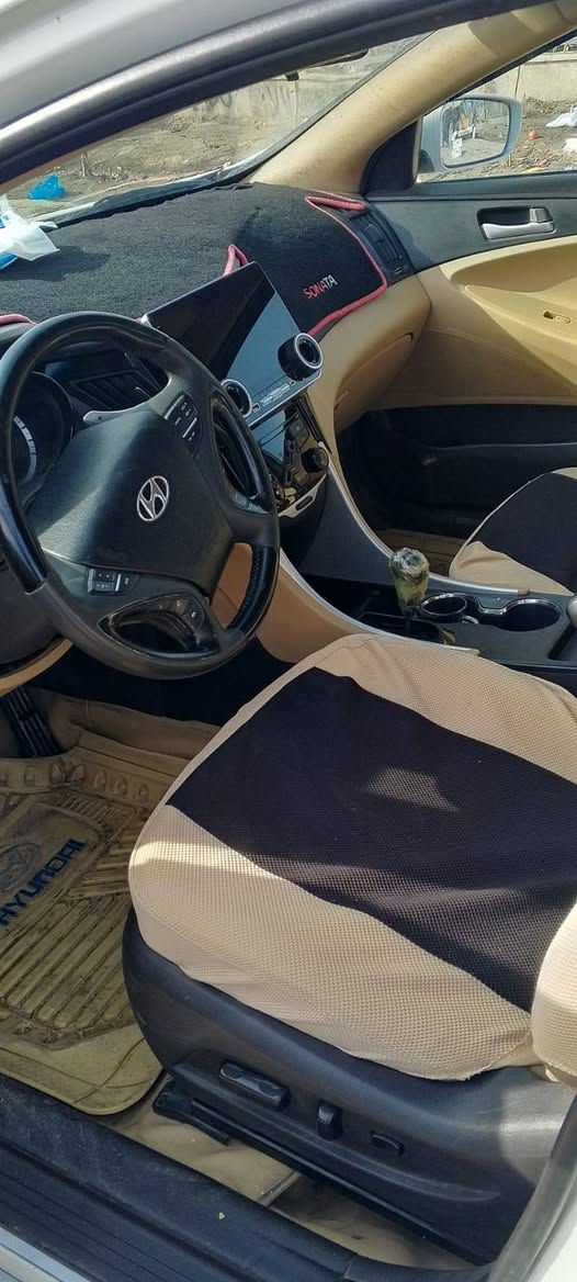 سوناتا 2013 للبيع رقم دولي هزة جديده باسمي محرك و كير خير من الله  ***********
