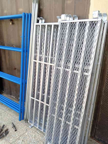 السلام عليكم ورحمه الله وبركاته 
سكلات مختلف القياسات 
سكلة عرض 60السعر70الف 
سكلة عرض 90السعر 75الف 
سكلة عرض 120السعر80الف 
#***********#
