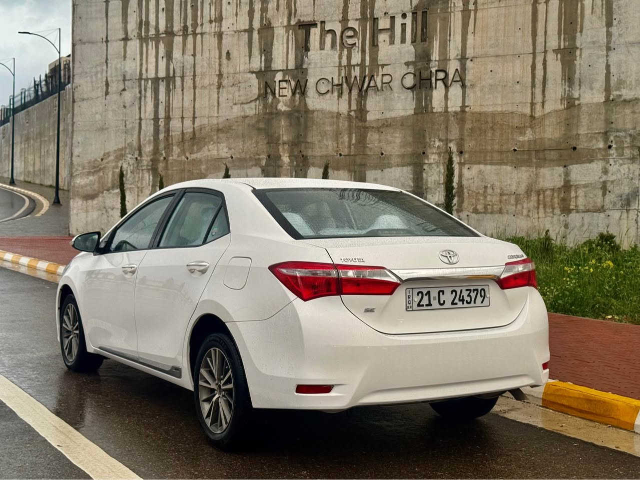 کرۆلا 2015 SE خلیجی مەکینە 16 سفری شەریکەی ساز سپی بەفری بێ بۆیاخ یەک پەڵەی بچوک ساردی هەیە لە درگای دوای سەکن بێ ناوگرتن نمونەیە لە جوانیا 170 هەزار ڕۆشتوە گێڕ و مەکینەی نەکراوەتەوە و بێ عەیبە سەنەوی تازەیە تەقەو ڕەقەی نییە . هەموو زانیارییەکانم نوسیوە و 137 گەڵاو مەجالێکی کەم … ***********__*********** السليمانية, العراق
