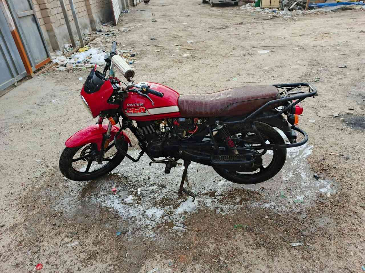 سلام عليكم دراجه دايوان موديل 22 جديده ومكينتهه لبلاديه مامفتوح بيهه برغي غير لكلجان بدلتهن دراجه جديده وحلوه وكهربائياتهه كلهه شغاله ومرقمه بصره بسمي  

سعرهه 2150 
هاتف ***********
وماسنجر هم مفتوح
