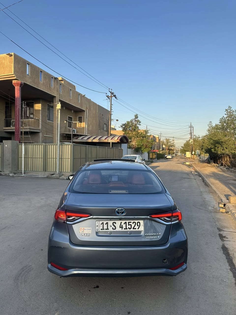 السلام عليكم 
كورلا 2023 هايبرد شكل خليجي تجميع صيني
لون فيلي مميز 
مكينه 1800 هايبرد خير من الله
كير خير من الله   
حداديه حلوه
رادار امامي 
شاشه جبيره تدعم ابل كار بلي بلوتوث
مثبت سرعه 
تحديد مسار
انضمه قياده
بصمه تشغيل وابواب 
تخم تاير جديد 
داخل احمر جلد 
فتحه سقف 
اشاير مري 
سايد بريك بصمه 
اوتو هولد 
انضمه قياده 
وبعد هواي مواصفات 
السياره بيها صبغ جاملغ الخلفي صفحه سايق وبيها بارد بل جاملغات امامي وخشم بنيد وبيها 3 طعجات بسيطه بل قماره 
رقم بغداد شرط التحويل
مكاني بغداد الامين ثانيه 
السعر 123 بيها مجال بسيط 
رقمي ***********
