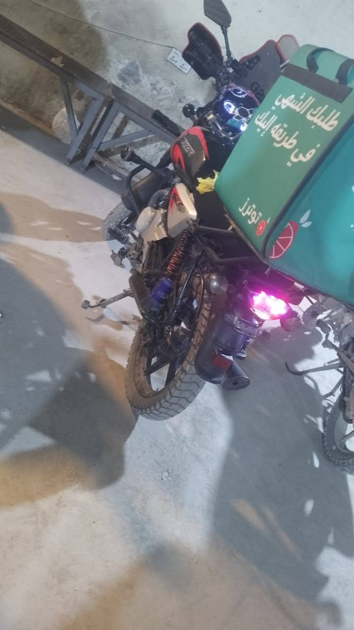 سلام عليكم دراجة للبيع موديل 2022 اوراق كامله باسمي تروح بسم لتروح ترقم مكاني بغداد السعر مليون وربع
***********
