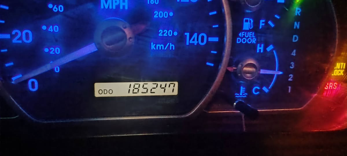 السلام عليكم
سياره مسيبوشي. كلانت 2007  امريكي 
محرك 2400 شرط لا نفخ ولا صرف طخم جديد باتري جديد قفل بصمه 
سياره جاهزه برغي ما يعوزها رقم بغداد مشروع وطني بسمي
ماشيه 185 الف حقيقي جانت متروكه كشرها مقحل شويه
#السعر 62 بيها مجال قليل
 
***********
