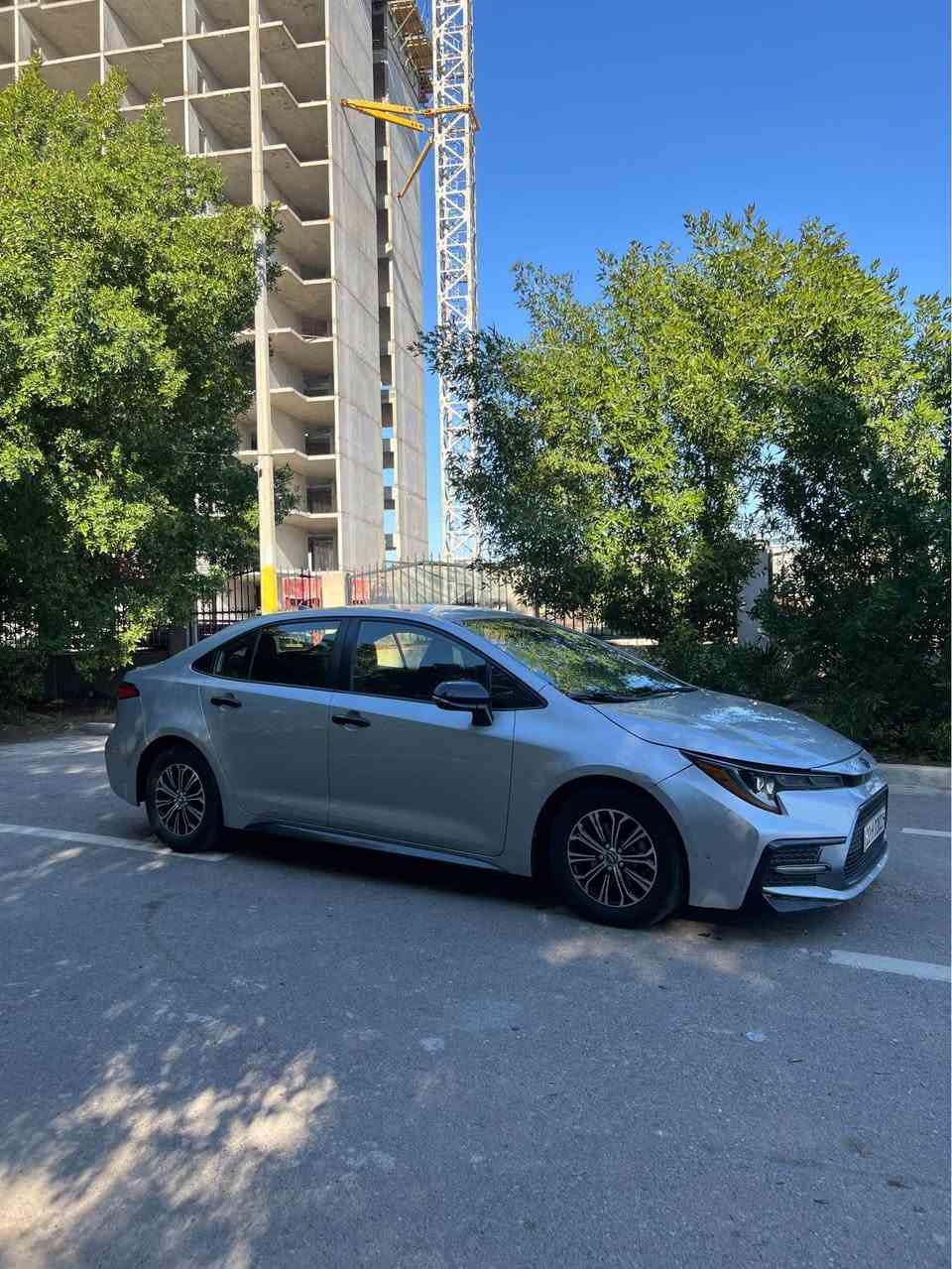 تويوتا كورولا 2021se
وارد امريكي 
محرك 2000cc  
شاشة كبيرة بلاد ابل كار بلي واندرويد اوتو 
تحكم مقود 4 جهات 
ثلاث وضعيات قيادة 
كامرة خلفي بلاد 
لد امامي مع كشاف ضباب  
تحكم كروز مثبت سرعة 
حساس اطارات 
اوتو هولد 
رادار تحديد سرعة
 
السيارة صارف عليها
 صدر جديد
 باتري جديد
كهربائيات 
دسك جديد
تايرات جدد كير مكينة ناعمة مكفول 
سيرفسها يم خدمات الحسام فرع نفق الشرطة

حادث السيارة جاملغ وبنيد 

السعر135 وبيها مجال  
 رقم اربيل 
مكاني بغداد حي العدل 

بسمي تحويل ثاني يوم 
مرفق صور الحادث 

رقم واتسب فقط غير متواجد فيس بوك

*********** بغداد, العراق
