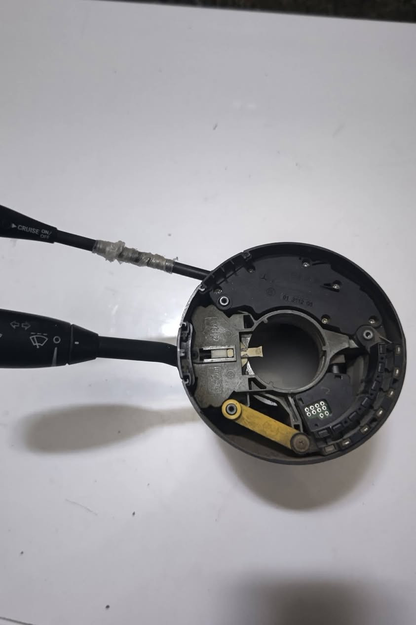 السلام عليكم   #شلعه_ابيع_توصيل_انحاء العراق
باك لايت اصلي مو تجاري ليزري
بدالة اشارات + حجر زاويه ستيرن
شاشة (عينه)
راديو مسجل CD
كله شرط الشغل و مصوره امامكم الباك لايت


**إذا كنت صاحب هذا الإعلان وتريد حذفه لأي سبب، رجاءا أرسل رسالة إلى الدعم الفني**