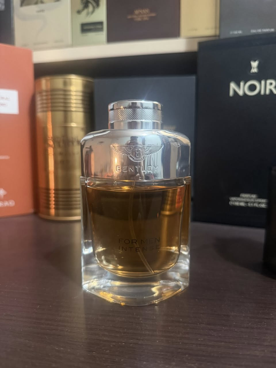 السلام عليكم . 
عطور اصليه 100%  
بنتلي مستعمل منه كلش قليل موضح بلصوره (٣٠)الف
سبكتر كوست بي ٣ ارباع ب(٢٥)الف
كولدن سكرت جديد مستعمل منه ٥ مل ب(٤٥)
Bubbly بي ٣ ارباع هم ب(١٥)
مانسيرا ريد توباكو بي ٣ ارباع (٨٠)الف
جانبول الكسير بروفشنال كوالتي ب(٢٥) الف
بي ٣ ارباع هم 
مكاني بغداد 
رقم
*********** 
واتساب
