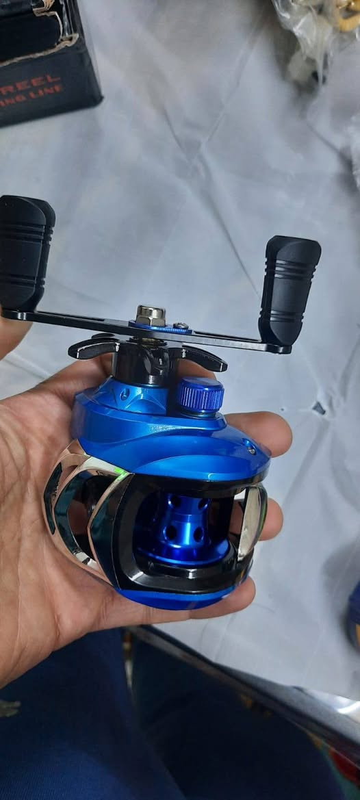 اخوان ادوات صيد للبيع سعر كلهن شلع ٢٥ ويه توصيل إلي يفيده يراسلني خاص ***********
