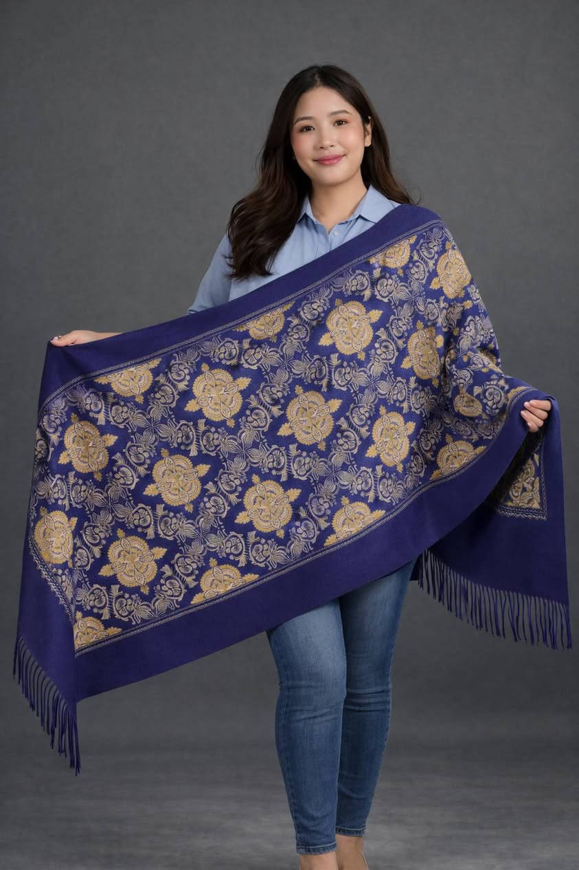 🤍 شال الكشمير المطرّز:
✨ فخامة تليق بذوقك الراقي ✨
شال كشمير مطرّز بنقوش ذهبية أنيقة
دفا ناعم، ملمس فاخر، وأناقة تبقى ✨
ينلبس بكل المناسبات ويكمّل الإطلالة من غير تعب
🔥 عرض خاص لفترة محدودة 🔥
السعر مغري والكمية محدودة
لا تفوّتين الفرصة وخلي أناقتك تحچي عنك 🤍🖤
📩 للطلب والاستفسار مراسلتنا***********
🚚 توصيل لجميع المحافظات
