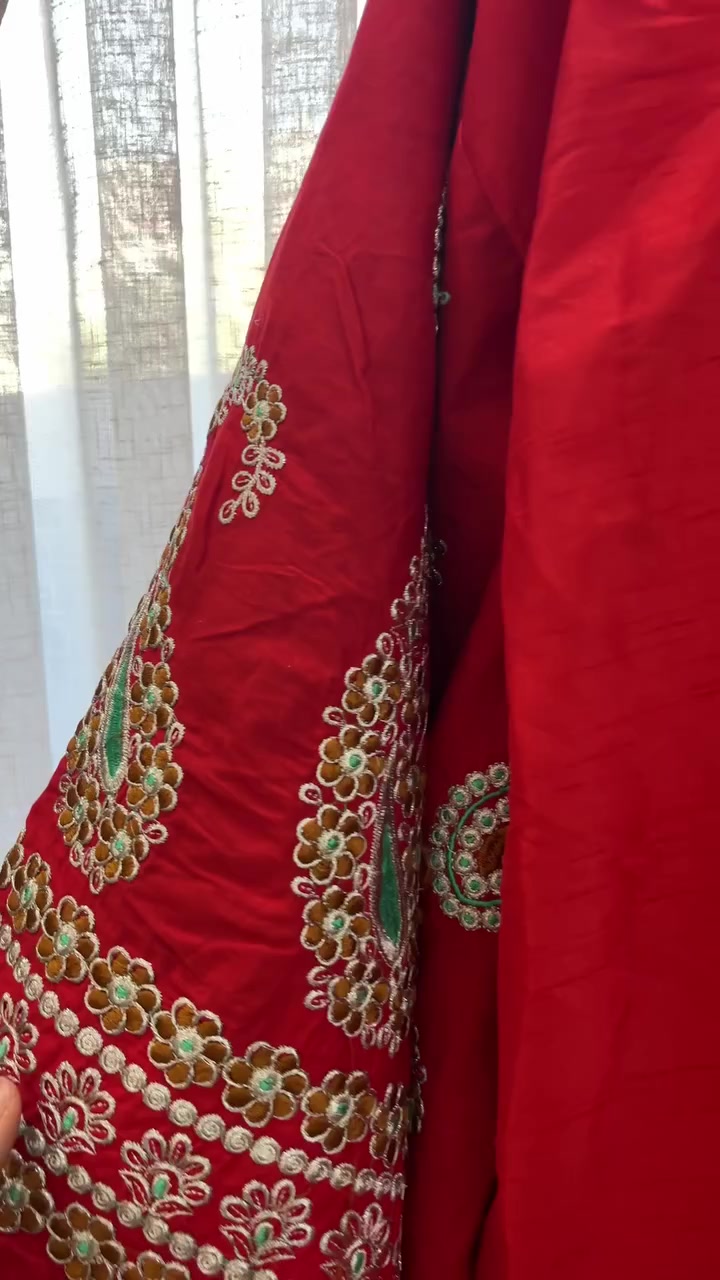 بشت للمناسبات فري سايز سعرة 25 الف 
جديد ممستخدم


**إذا كنت صاحب هذا الإعلان وتريد حذفه لأي سبب، رجاءا أرسل رسالة إلى الدعم الفني**