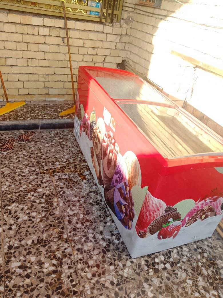 السلام عليكم عارضات اثنين مال الزان 22 والسعر مليون قفل ***********
