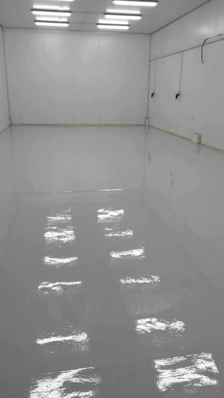 سلام عليكم اختصاصي يبوكسي مستعدين للطلاء الايبوكسي ومنفذ العمل الطلاء الايبوكسي  والمعالجه كافه الارضيات هشام ايبوكسي اختصاص ارضيات 
***********
