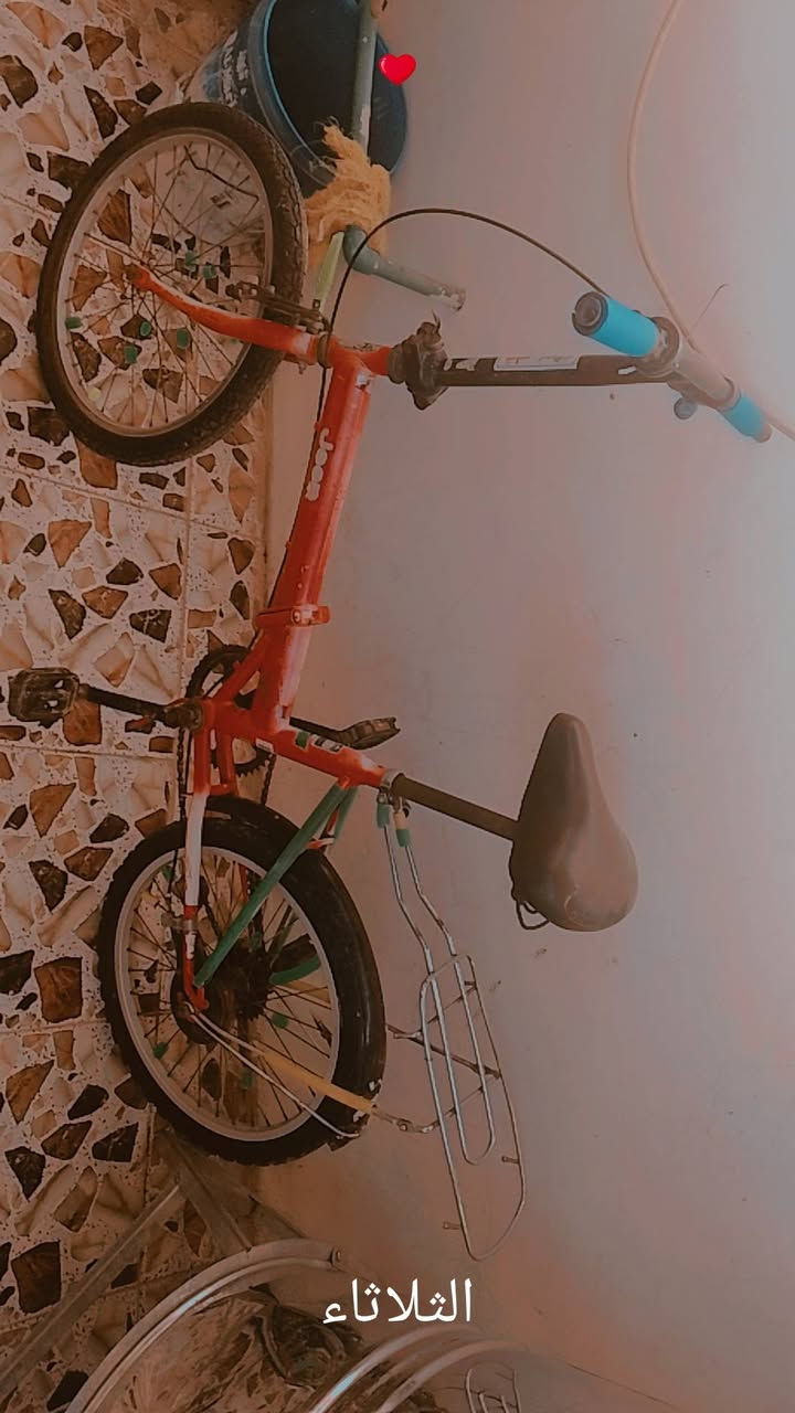 السلام عليكم بايس كلين للبيع ما بيهن اي عيب ***********
