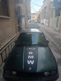 وبركاته بي ام زعرة للبيع  لون زيتوني  محرك مفتوح 6 سلندر كير عادي  سيا...