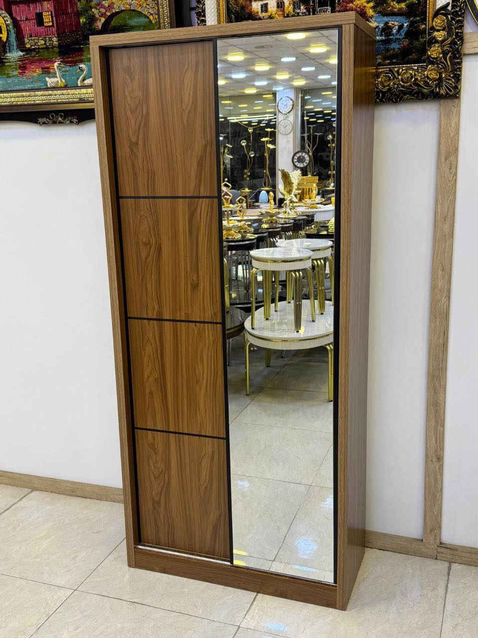 جزامه خشب 
بابين سلايت 
مع مراية 

العرض 80  والارتفاع 180

السعر 190 الف


**إذا كنت صاحب هذا الإعلان وتريد حذفه لأي سبب، رجاءا أرسل رسالة إلى الدعم الفني**