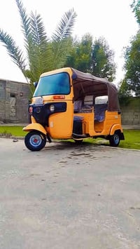 تكتك باجاج للبيع 2018داخله ب2019تخم تاير مكينه جديده خير. من الله الكش...