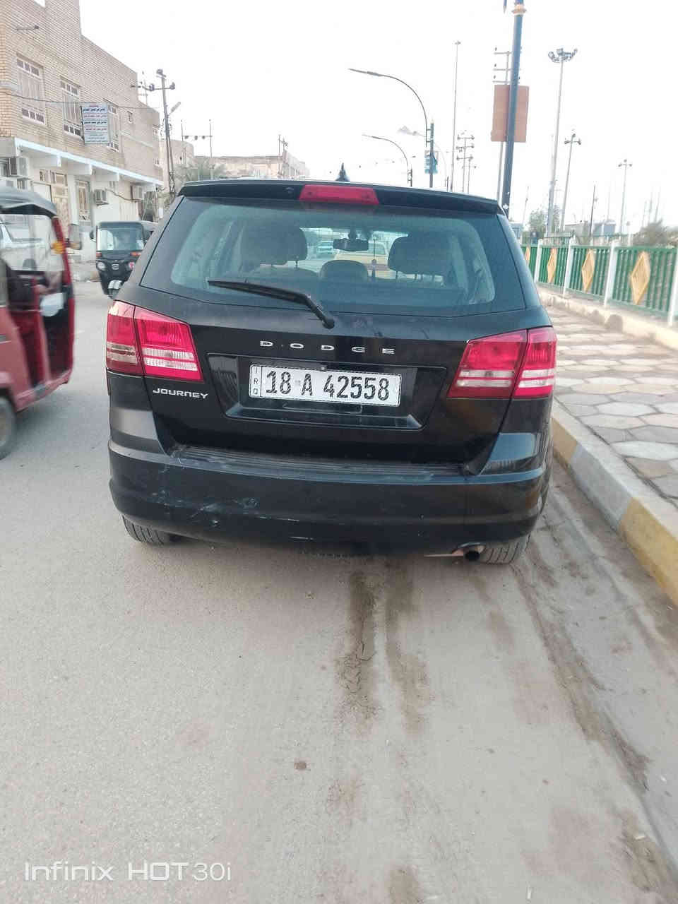 دوج جورني 2013
7راكب 3قطع تبريد 
محرك 2400 سلندر 4
ضربة الباب خلف سائق مع فتح البنيد 
سونار موجود رقم بابل 
سعر 107 بية مجال 
هذا رقمي ***********
