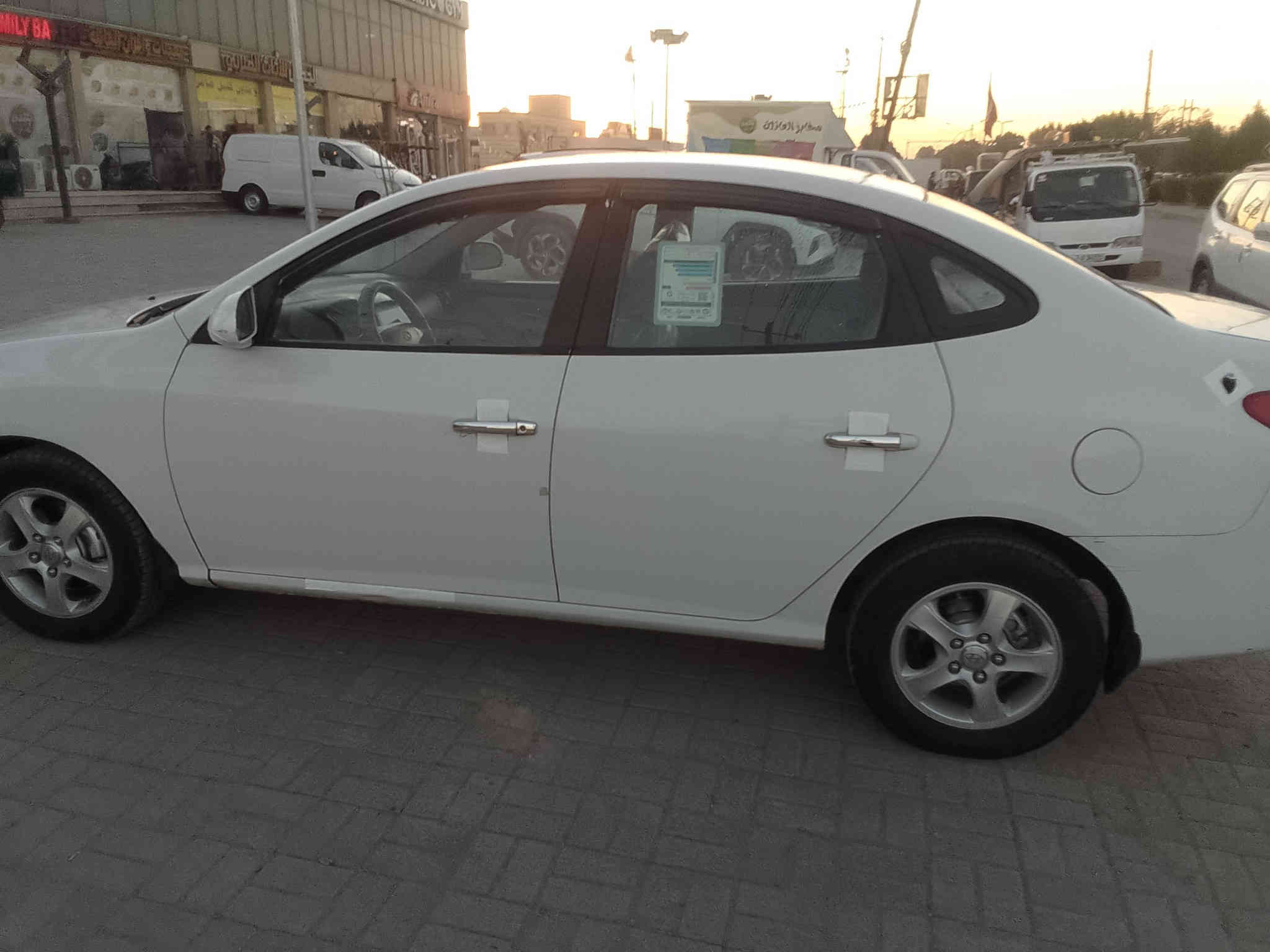 النترا مديل ٢٠١١مال شركه عامه خليجية مكينة١٦٠٠ سيارة على وضع شركه باسمي سنوية لل٢٠٣٠ سيارة بيهة بارد بلجاملغ الامامي جهة سايق حك شبر فقط والبنيد بي رش صبغ اثر شخوط فقط صدر ومكينة وكير مكفول تخم تاير جديد تبريد جديد مكفول السعر ١١٧وبيهة مجال عنوان دورة رقم تلفون ***********
