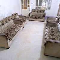 تخم قنفات ١٠ مقاعد ثقيل السعر ٢٠٠ الف بيع مستعجل الاتصال على الرقم 077...