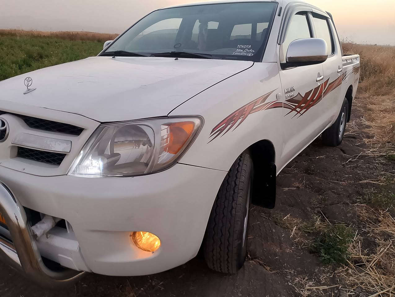 تویتا هایلۆکس مۆدێل ٢٠٠٧لێزەری دوبەی گێڕومەکینەوئەکسل بەشەرت
هەموگیانی بەشەرتی فیتەر
جوارتایەی لۆکی بۆبەسراوە
***********
