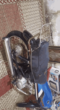 دراجه للبيع ب250 ومجال قليل بس الشراي يراسل ***********
