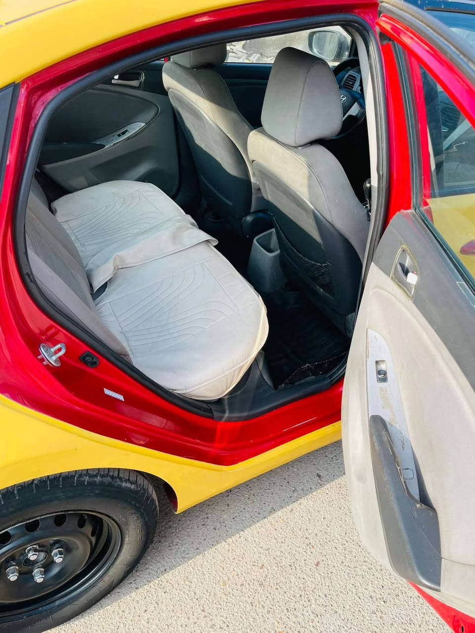 اكسنت 2016 امريكي 1600 حادث جاملغ وباب الصدر مكان بغداد الاورفلي سعر 74 رقمي ***********
