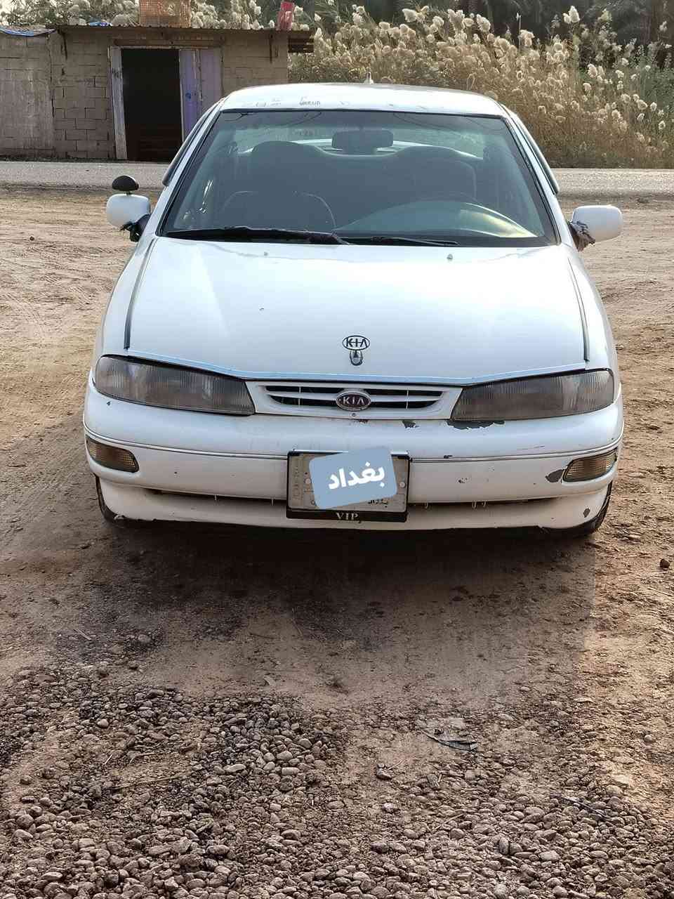 السلام عليكم،، تحيه طيبه للبيع كيا سيفيا مؤديل 1997 منفصل رقم بغداد كير عادي محرك مفتوح كير ومحرك وصدر وكهرباءيات وتخم تاير كله جديد سياره جاهزه وجديده مال جناي  السعر ٣٣ وبيهه مجال العنوان واسط الزبيديه ***********، *********** سياره صاعده هزه وكامله للتحويل
