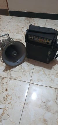 سماعات • نضيفه • نقص قطعة