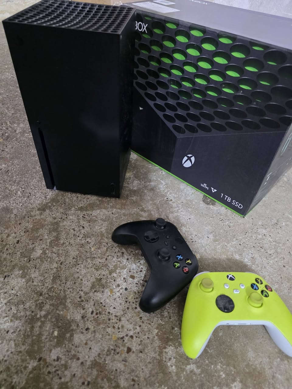 Xbox series x
جهاز نضيف ما صار 3 اشهر من اشتريت مع كيم باس شهر ومع جوستك اضافي ومع جميع ملحقاته الجهاز مضمون ما مفتوح السعر 700 الف ومع مجال بسيط .......


**إذا كنت صاحب هذا الإعلان وتريد حذفه لأي سبب، رجاءا أرسل رسالة إلى الدعم الفني**