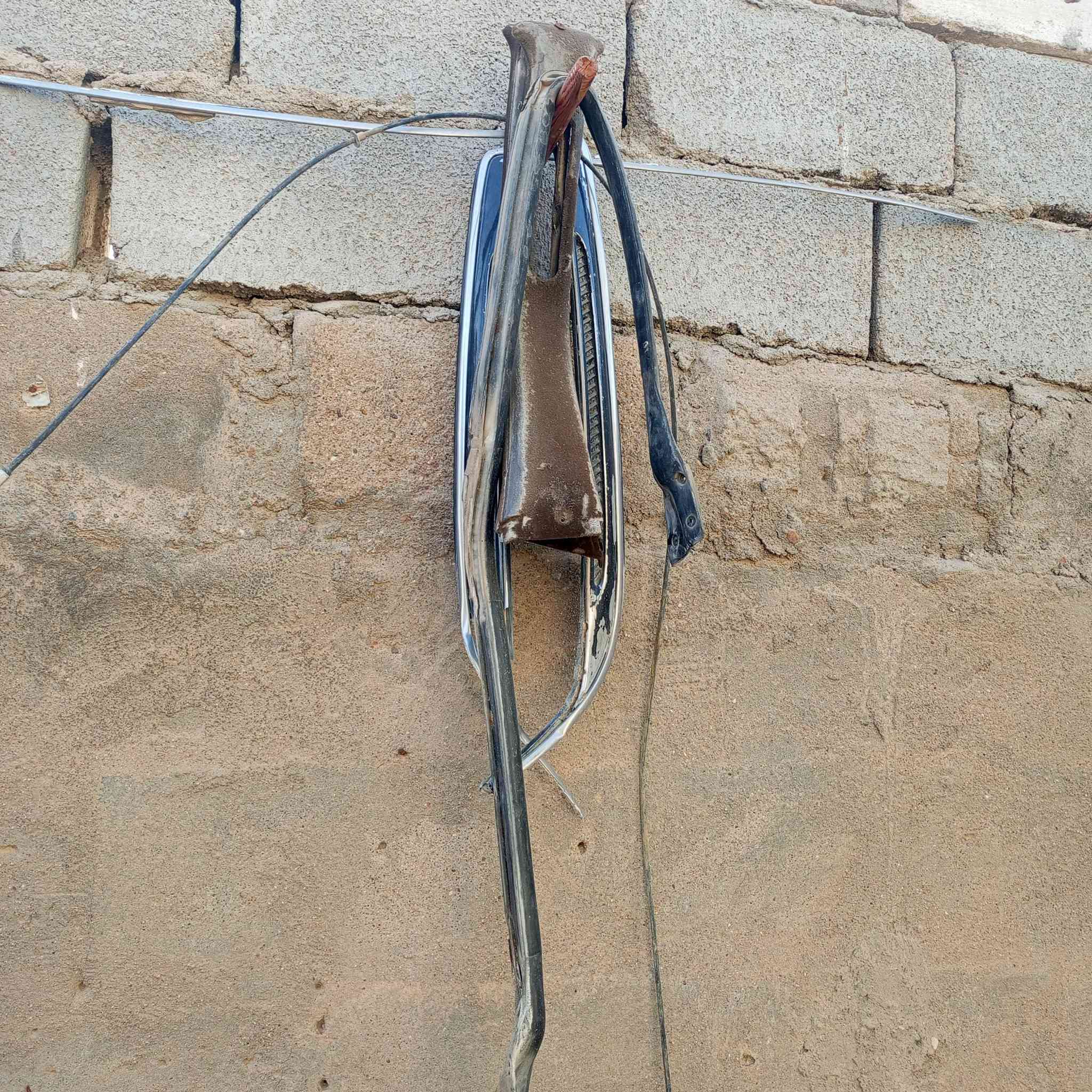 تفصيخ مارص كصيف جامه خلفيه وكاردن وكزوز كامل على طوله ربل جام ونيكل جام ستيرن دوسه بريك بانزين سكليتر عينه صندوك رنكات حجم 14 كشن كامل عو وكلابي مال 2007 دعاميه خلفيه يده كير سله صالون مكاني بصره ***********
